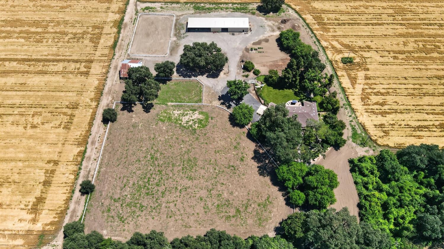 Woodland, California, 95776, United States, 5 Bedrooms Bedrooms, ,3 BathroomsBathrooms,Residential,Pending,2045625