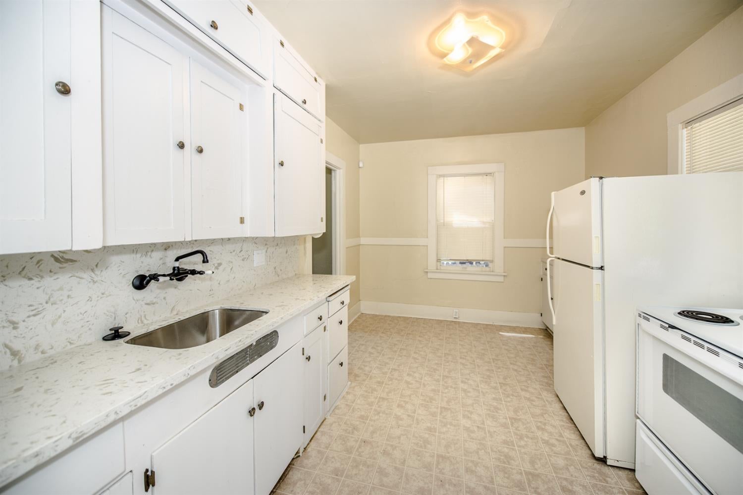 Woodland, California, 95695, United States, 5 Bedrooms Bedrooms, ,4 BathroomsBathrooms,Residential,Active,1843839