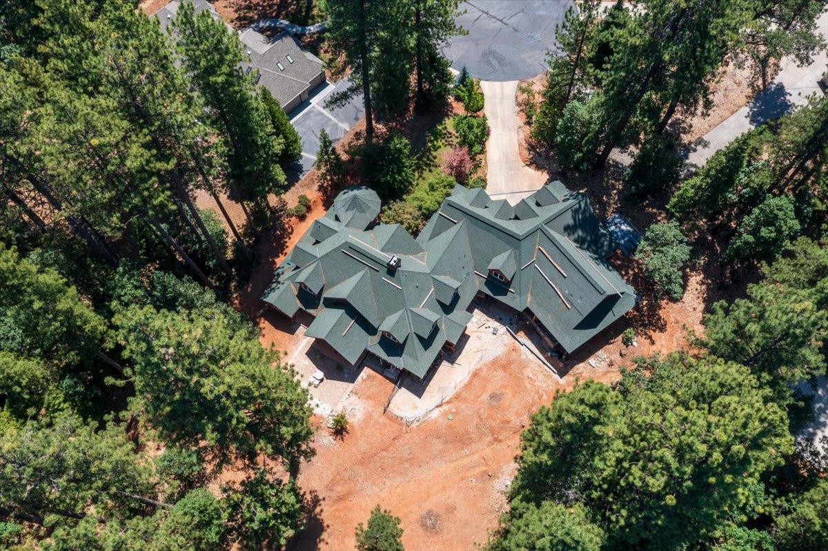 Nevada City, California, 95959, United States, 3 Bedrooms Bedrooms, ,4 BathroomsBathrooms,Residential,Active,1893237