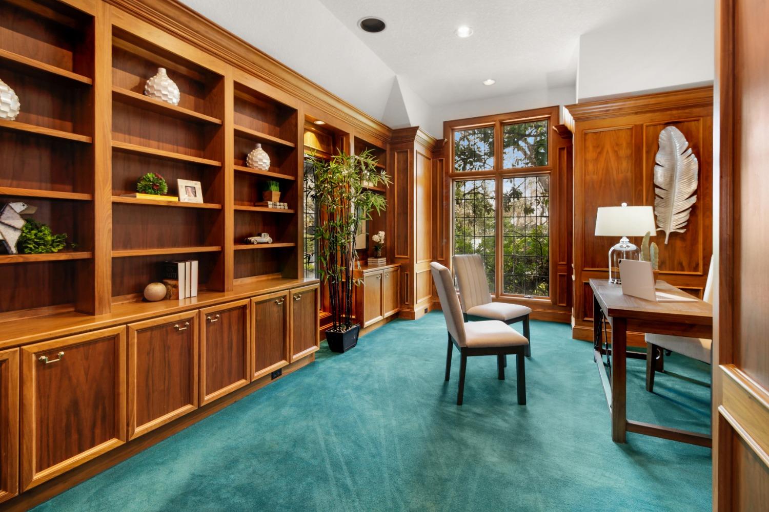 Sacramento, California, 95827, United States, 6 Bedrooms Bedrooms, ,7 BathroomsBathrooms,Residential,Active,1898041