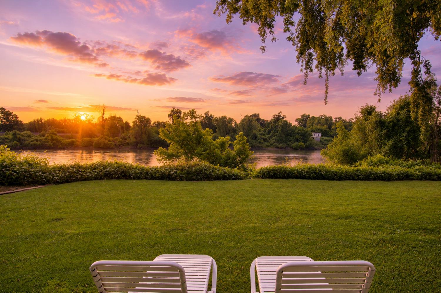 Sacramento, California, 95837, United States, 3 Bedrooms Bedrooms, ,2 BathroomsBathrooms,Residential,Active,2052080