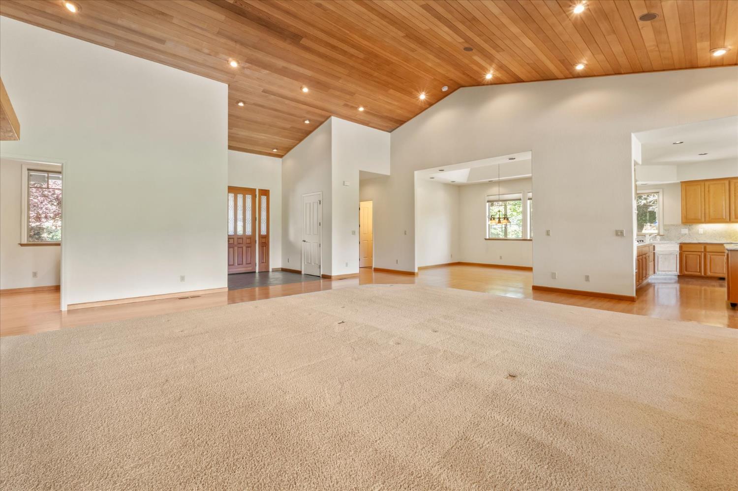 Angels Camp, California, 95222, United States, 3 Bedrooms Bedrooms, ,4 BathroomsBathrooms,Residential,Active,2036048