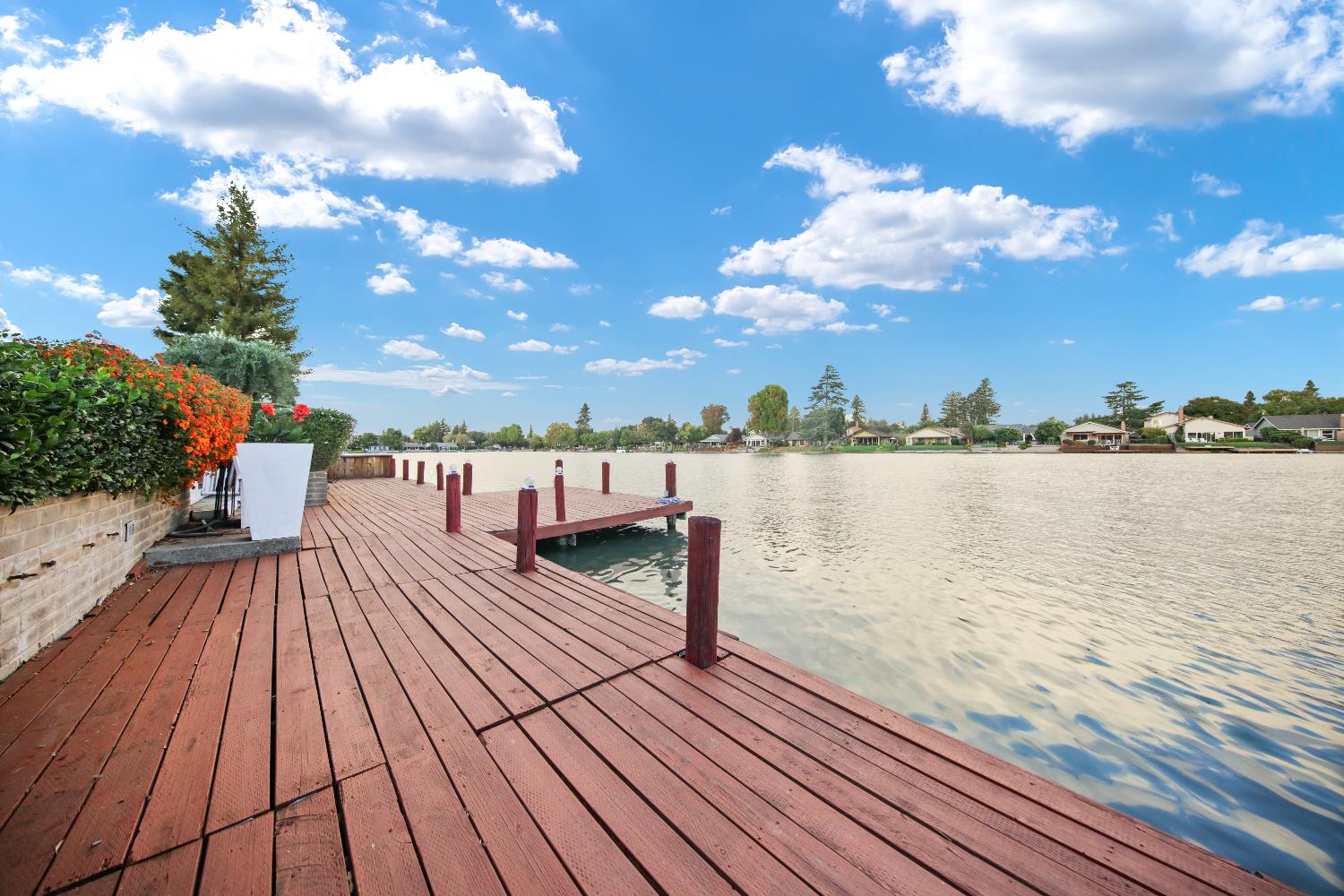 Stockton, California, 95219, United States, 4 Bedrooms Bedrooms, ,5 BathroomsBathrooms,Residential,Active,1970940