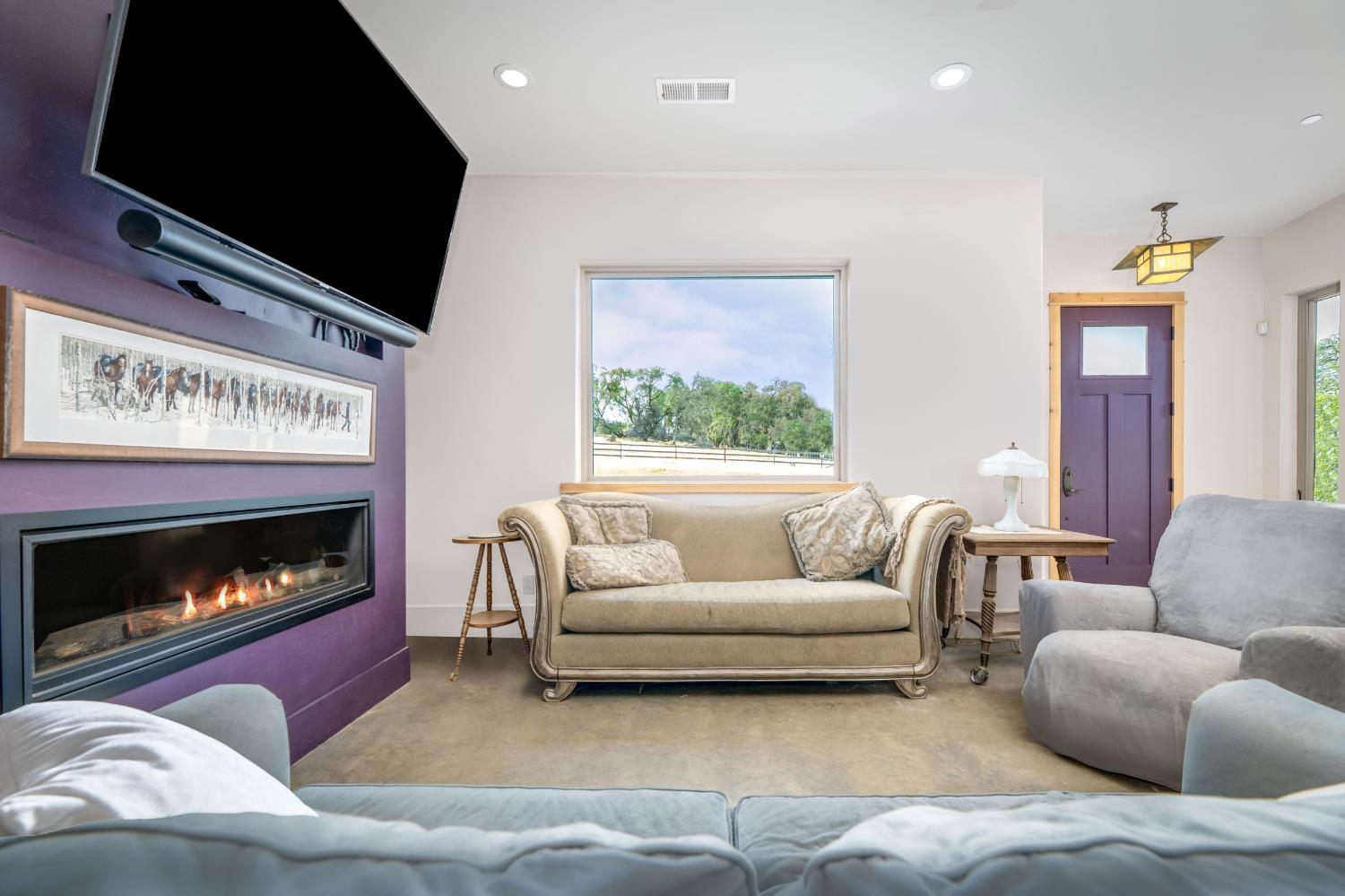 Smartsville, California, 95977, United States, 1 Bedroom Bedrooms, ,3 BathroomsBathrooms,Residential,Active,1952299