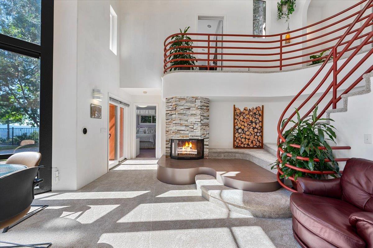 Nevada City, California, 95959, United States, 3 Bedrooms Bedrooms, ,4 BathroomsBathrooms,Residential,Active,1919387