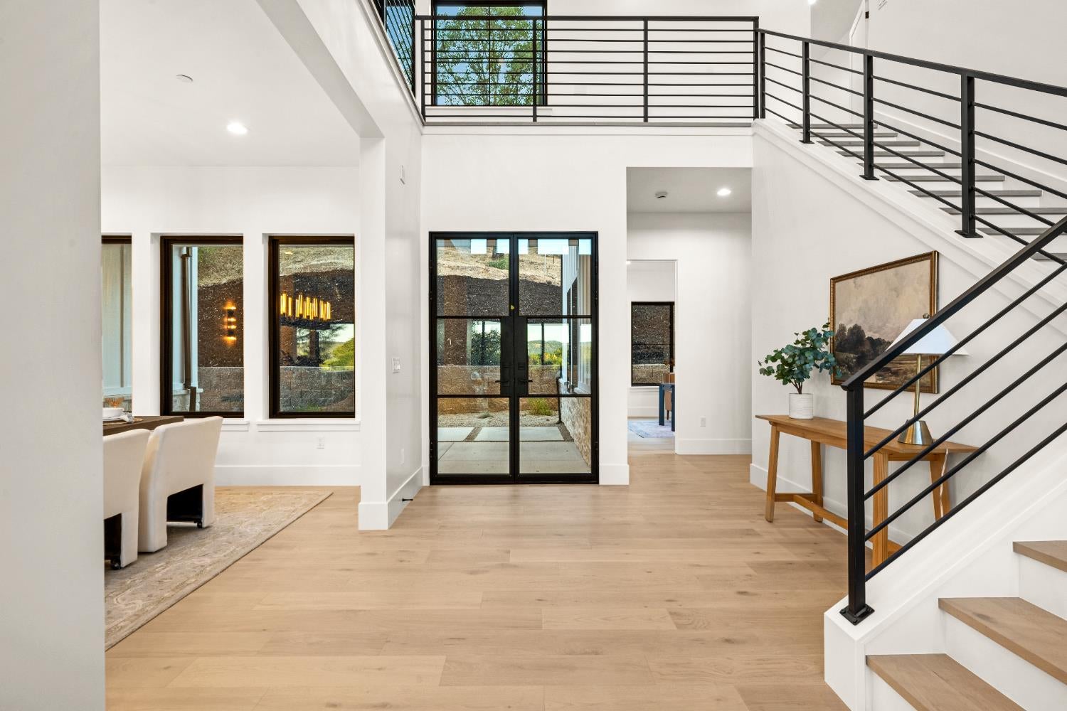 Loomis, California, 95650, United States, 5 Bedrooms Bedrooms, ,4 BathroomsBathrooms,Residential,Active,1959535