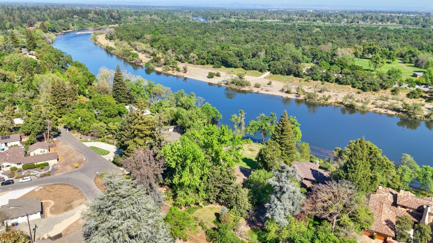 Carmichael, California, 95608, United States, 3 Bedrooms Bedrooms, ,4 BathroomsBathrooms,Residential,Active,2030586
