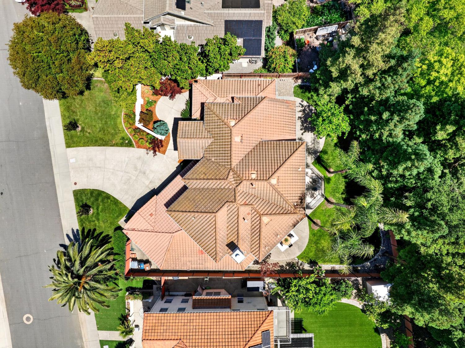 Davis, California, 95618, United States, 4 Bedrooms Bedrooms, ,3 BathroomsBathrooms,Residential,Pending,2045806