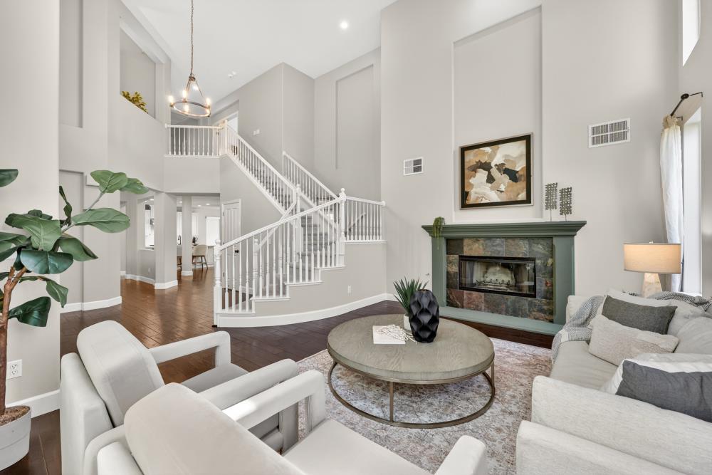 El Dorado Hills, California, 95762, United States, 5 Bedrooms Bedrooms, ,3 BathroomsBathrooms,Residential,Pending,2045616