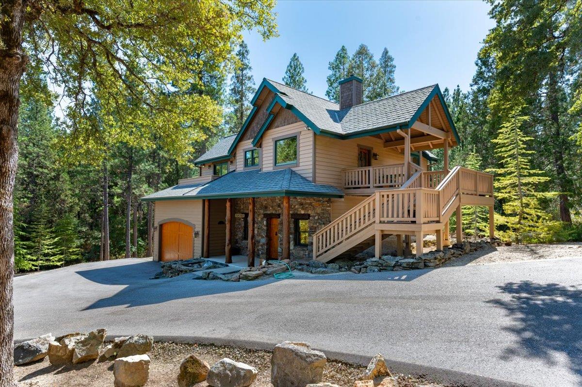 Nevada City, California, 95959, United States, 4 Bedrooms Bedrooms, ,4 BathroomsBathrooms,Residential,Active,1919076