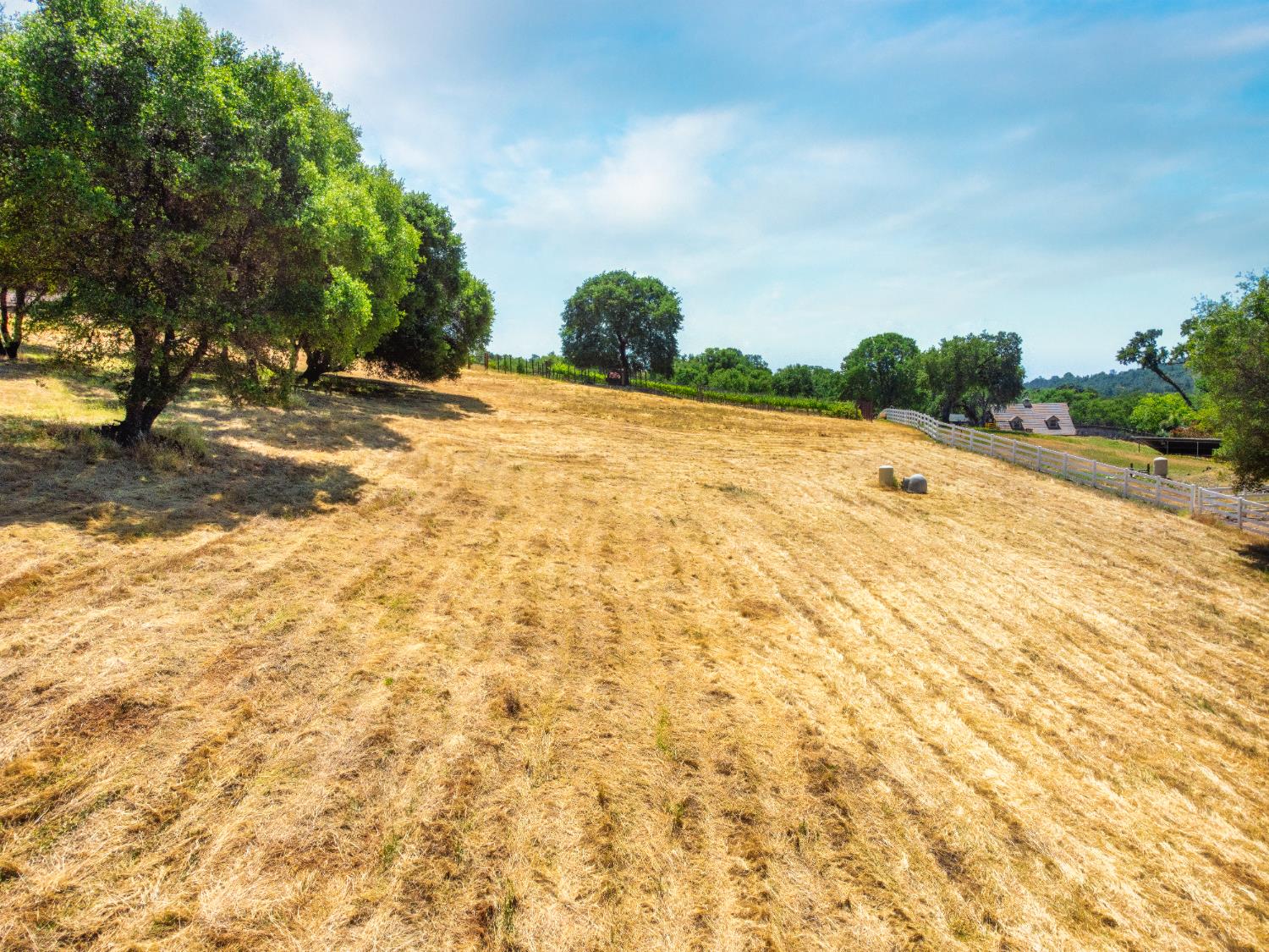Shingle Springs, California, 95682, United States, ,4 BathroomsBathrooms,Residential,Active,1829887