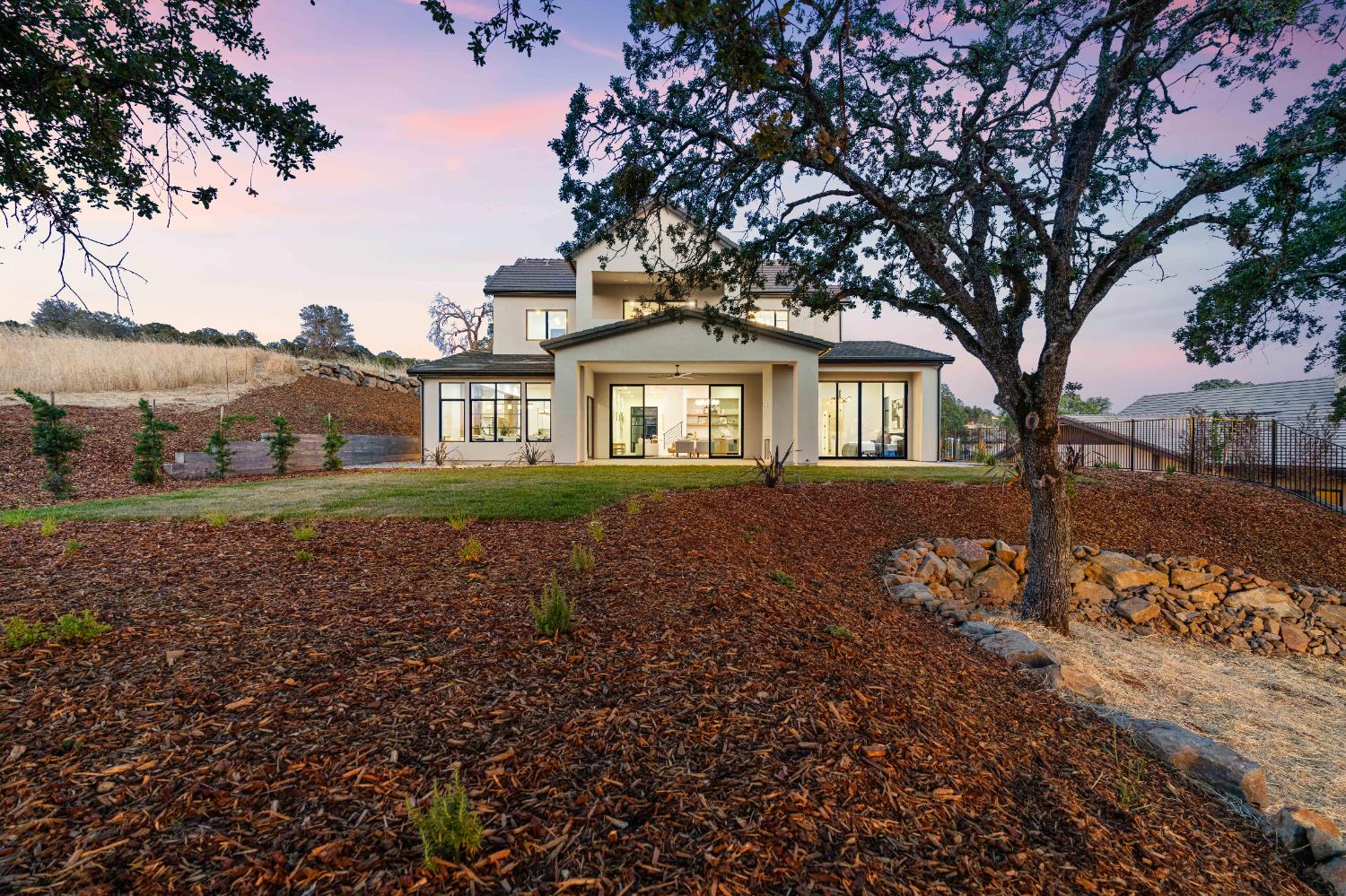 El Dorado Hills, California, 95762, United States, 5 Bedrooms Bedrooms, ,5 BathroomsBathrooms,Residential,Active,1920251