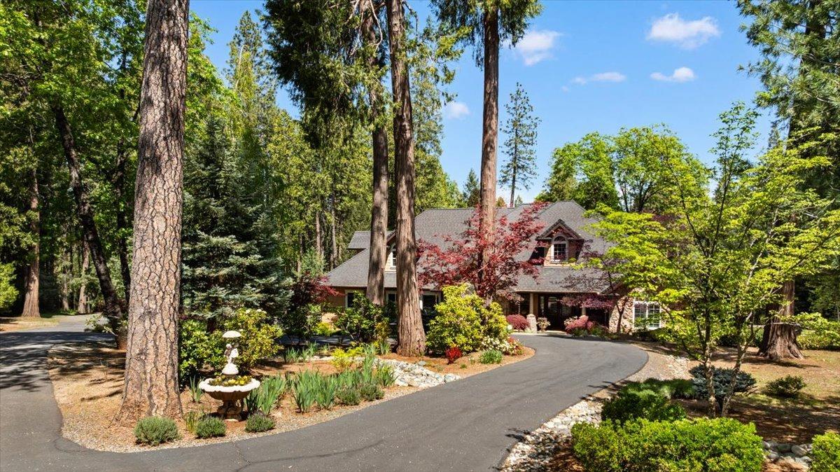 Grass Valley, California, 95945, United States, 4 Bedrooms Bedrooms, ,4 BathroomsBathrooms,Residential,Active,1798051