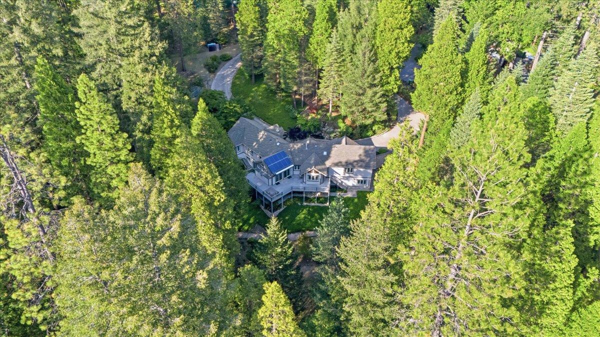 Nevada City, California, 95959, United States, 3 Bedrooms Bedrooms, ,3 BathroomsBathrooms,Residential,Active,2043425
