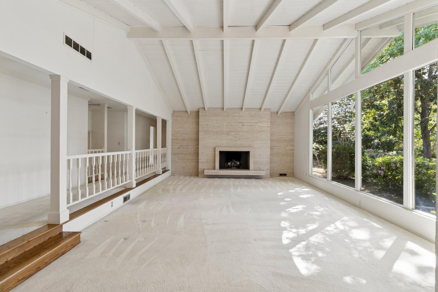 Carmichael, California, 95608, United States, 3 Bedrooms Bedrooms, ,4 BathroomsBathrooms,Residential,Active,2030586