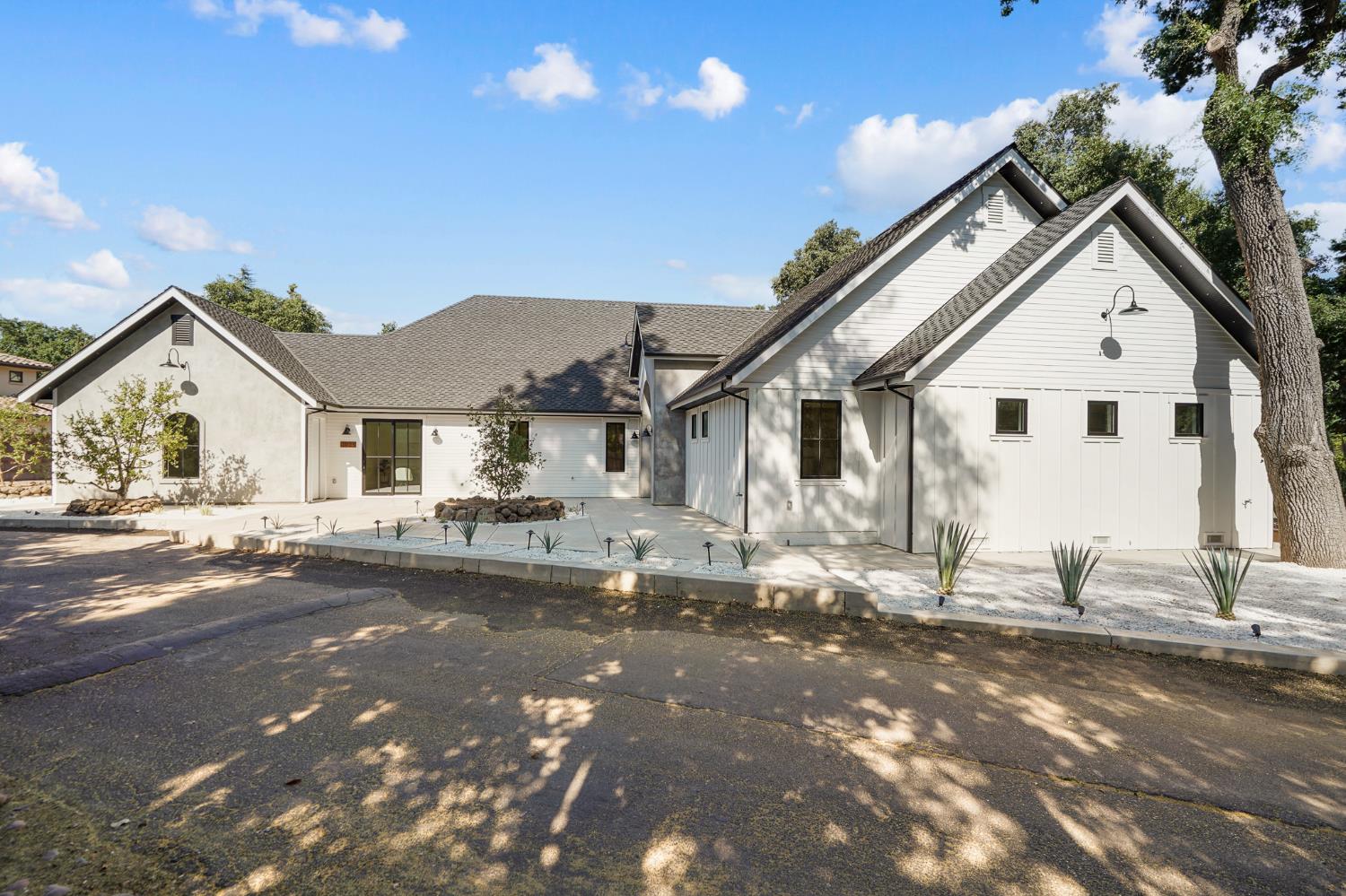 Stockton, California, 95207, United States, 4 Bedrooms Bedrooms, ,4 BathroomsBathrooms,Residential,Active,1899912
