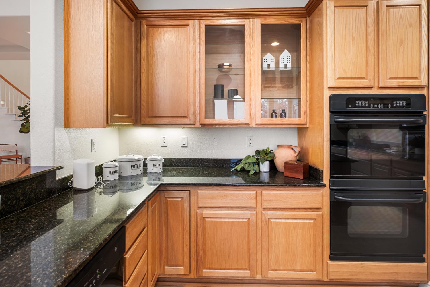 Roseville, California, 95661, United States, 5 Bedrooms Bedrooms, ,4 BathroomsBathrooms,Residential,Active,2006825