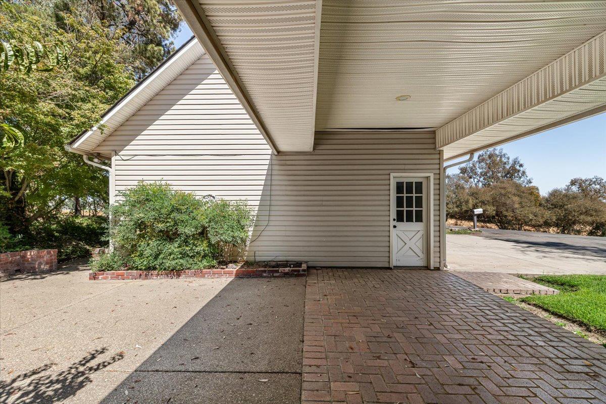 Galt, California, 95632, United States, 3 Bedrooms Bedrooms, ,3 BathroomsBathrooms,Residential,Active,1922295