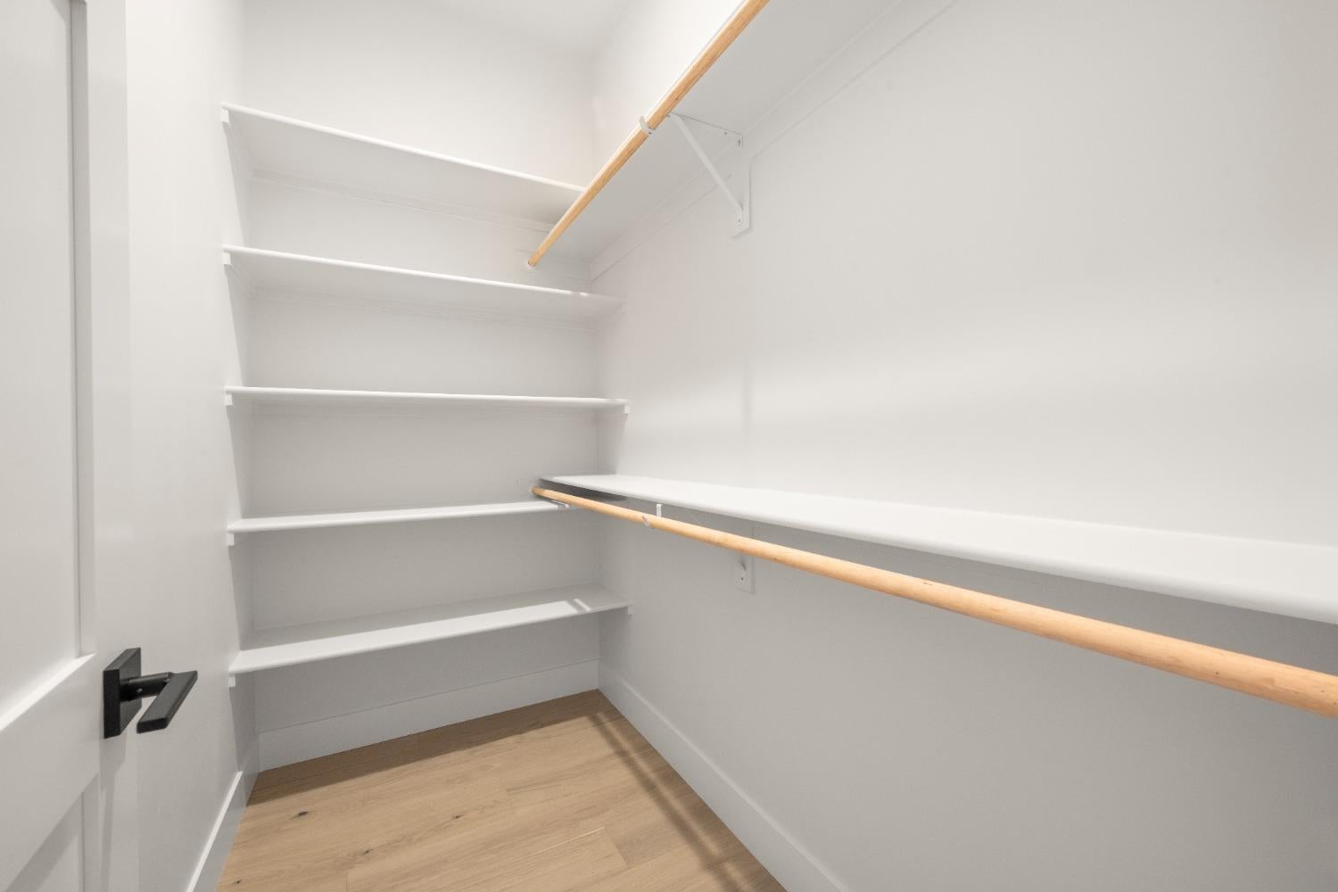 Auburn, California, 95602, United States, 4 Bedrooms Bedrooms, ,3 BathroomsBathrooms,Residential,Active,1959534