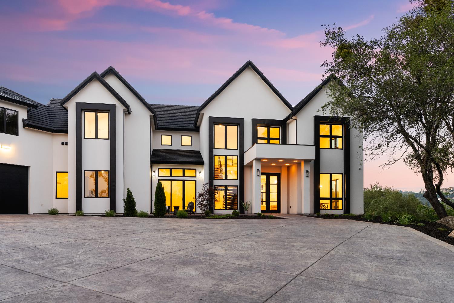 Newcastle, California, 95658, United States, 5 Bedrooms Bedrooms, ,5 BathroomsBathrooms,Residential,Active,1989749