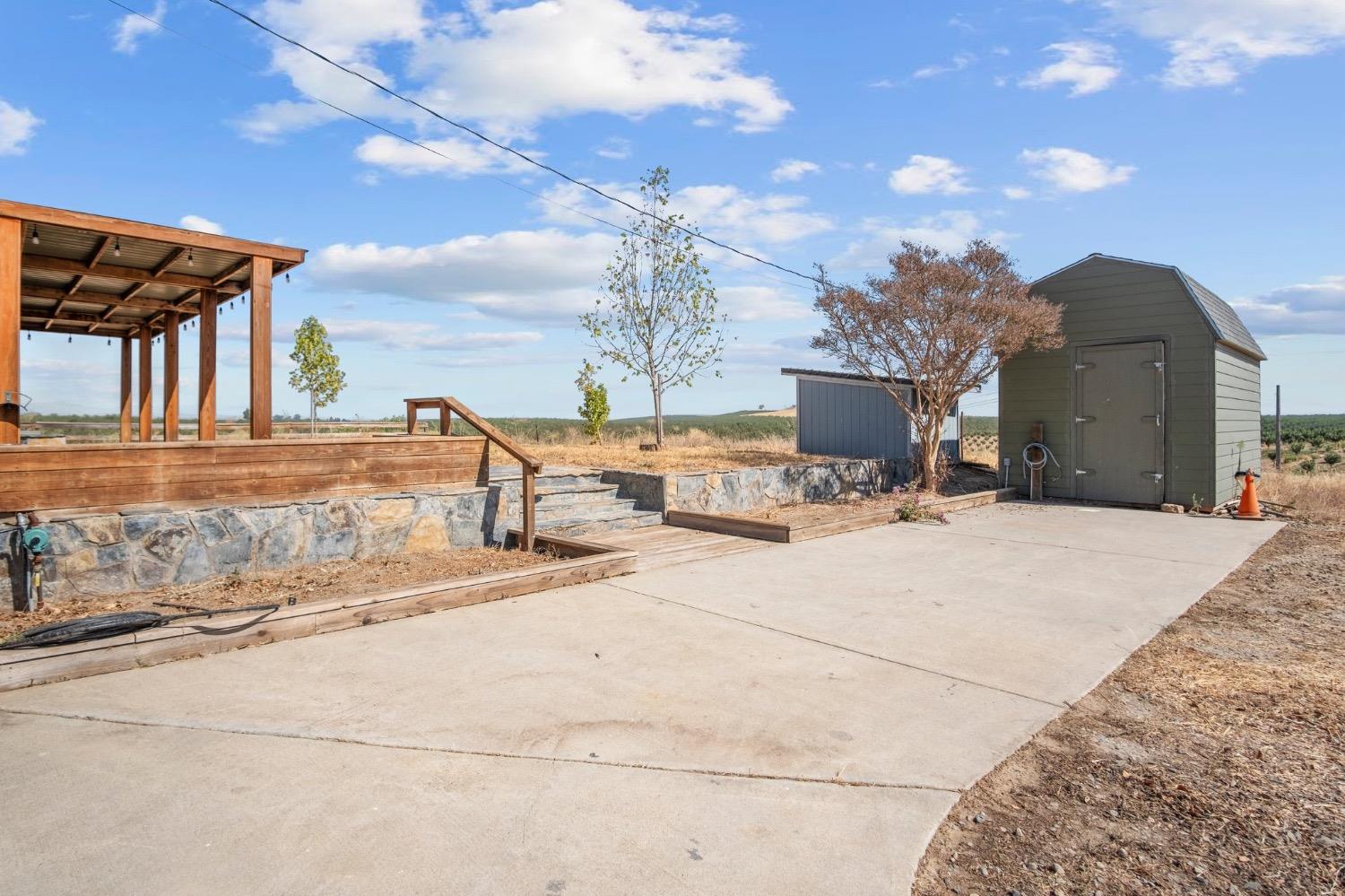 Snelling, California, 95369, United States, 4 Bedrooms Bedrooms, ,3 BathroomsBathrooms,Residential,Active,1929456