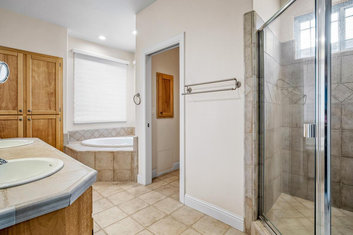 Placerville, California, 95667, United States, 4 Bedrooms Bedrooms, ,3 BathroomsBathrooms,Residential,Active,2006974