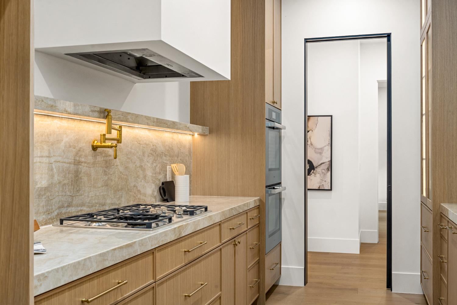 Newcastle, California, 95658, United States, 4 Bedrooms Bedrooms, ,6 BathroomsBathrooms,Residential,Active,1973288