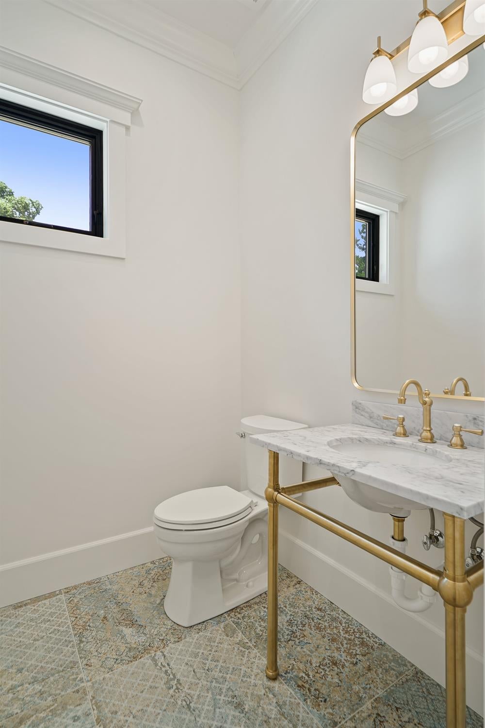 Stockton, California, 95207, United States, 4 Bedrooms Bedrooms, ,4 BathroomsBathrooms,Residential,Active,1899912