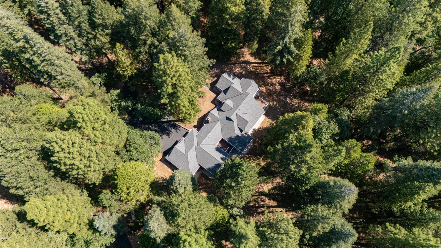 Nevada City, California, 95959, United States, 3 Bedrooms Bedrooms, ,4 BathroomsBathrooms,Residential,Active,1919052