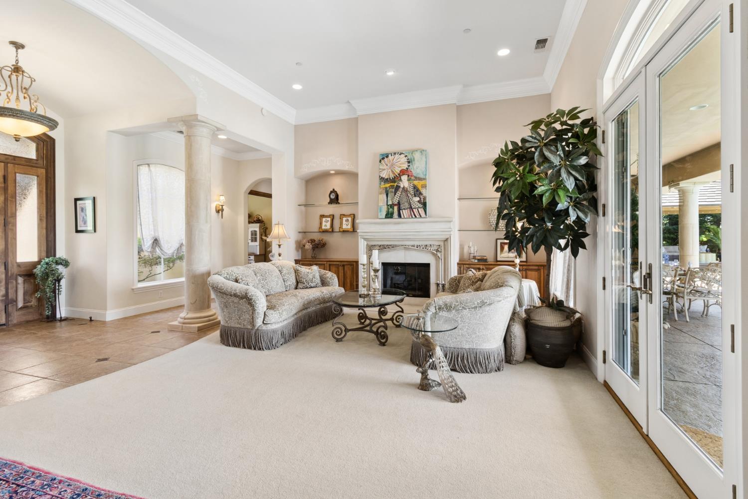 Sacramento, California, 95830, United States, 4 Bedrooms Bedrooms, ,4 BathroomsBathrooms,Residential,Active,2045041