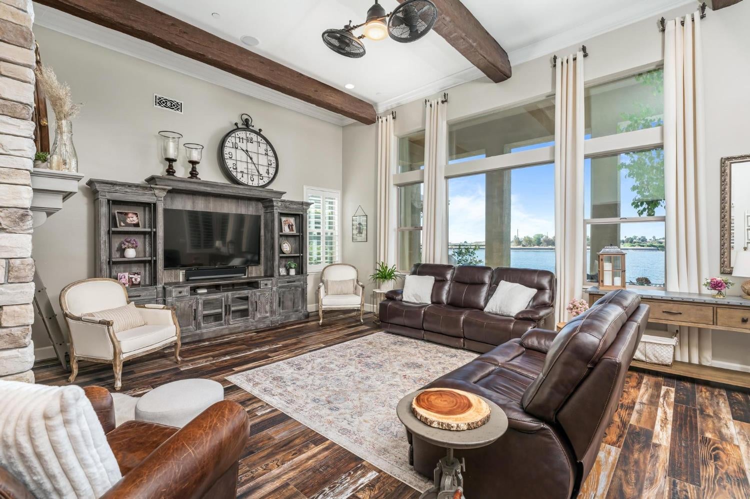 Manteca, California, 95337, United States, 4 Bedrooms Bedrooms, ,4 BathroomsBathrooms,Residential,Active,1941108