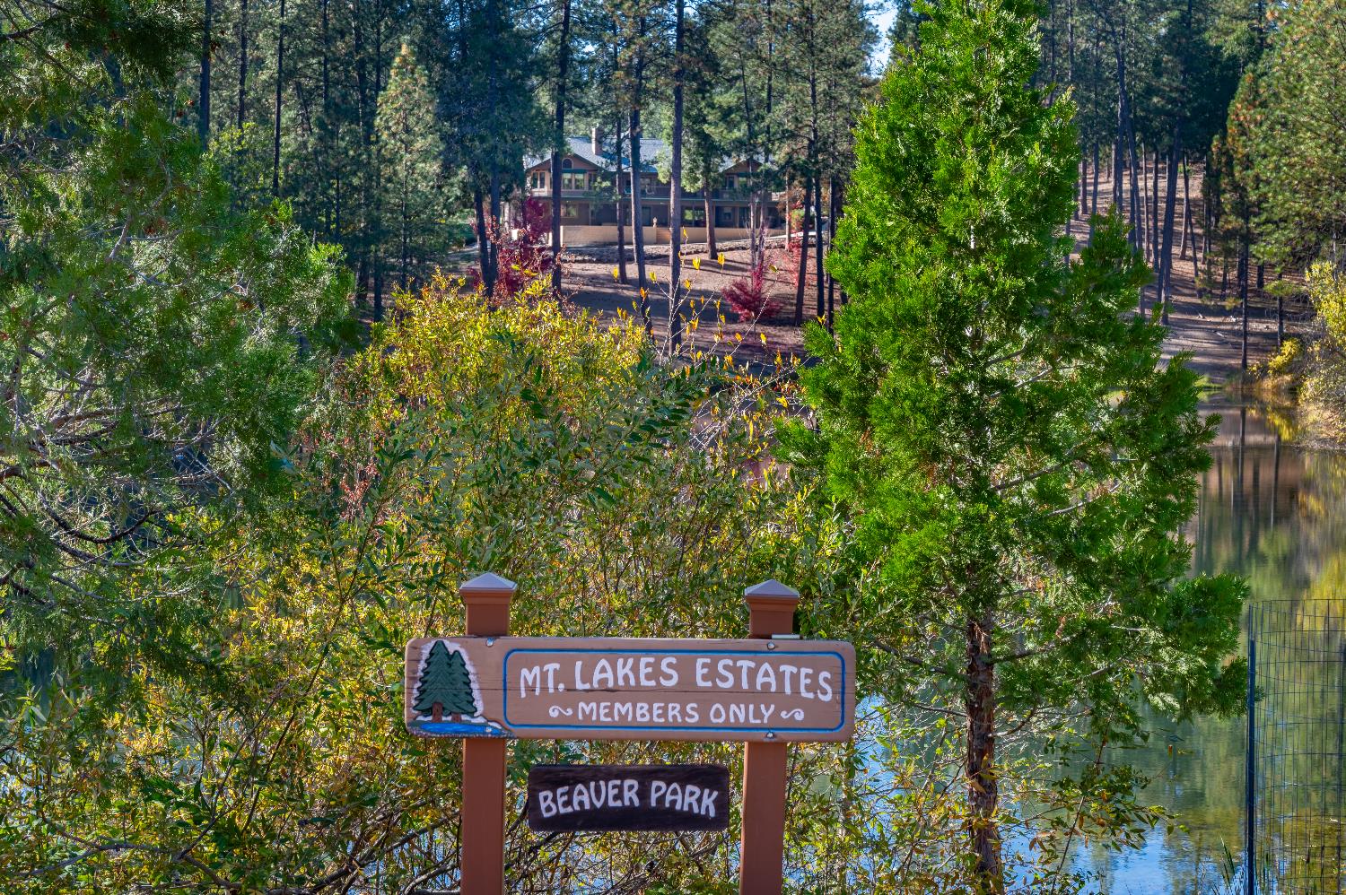 Nevada City, California, 95959, United States, 4 Bedrooms Bedrooms, ,4 BathroomsBathrooms,Residential,Active,1919076