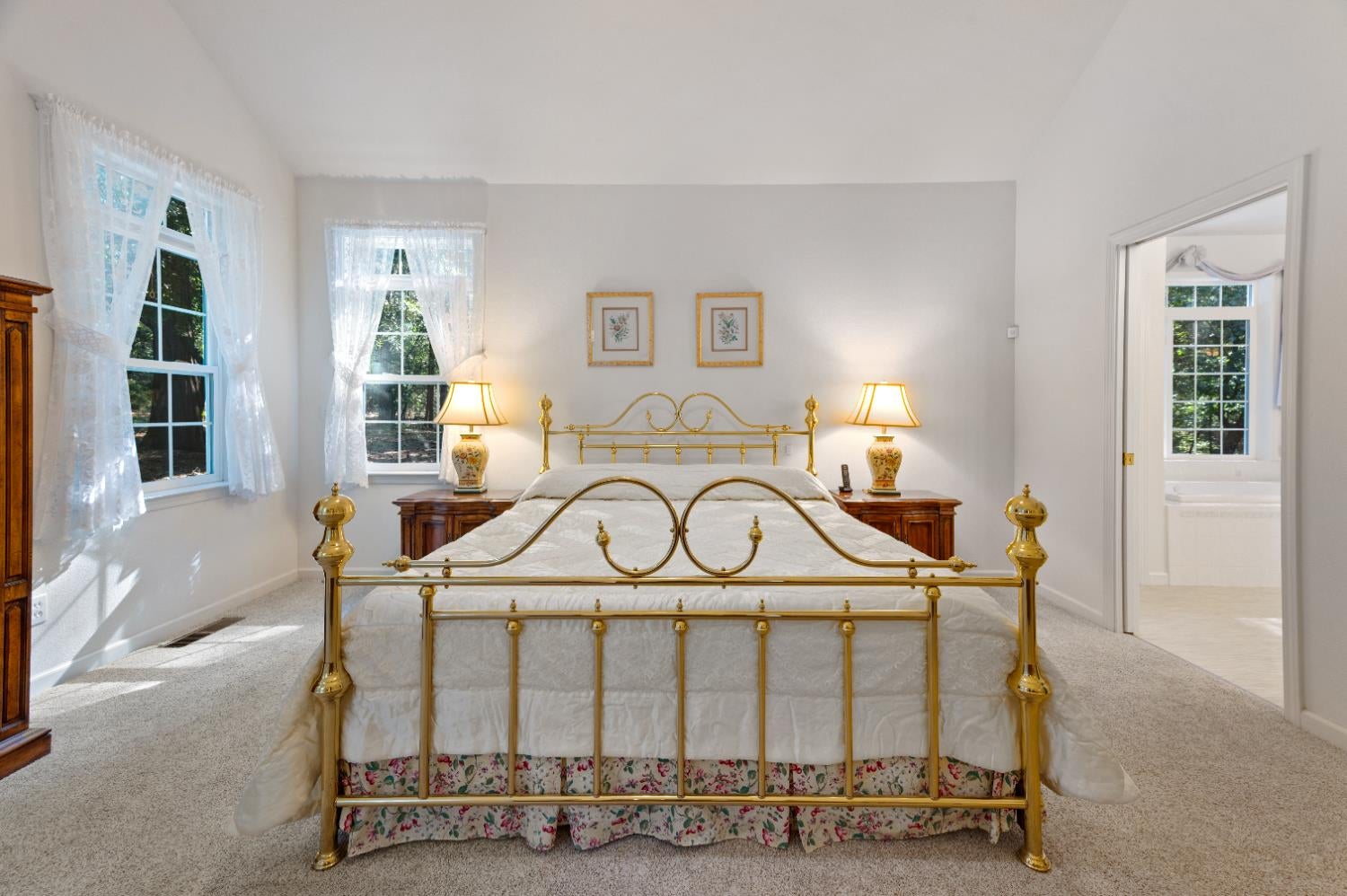 Nevada City, California, 95959, United States, 3 Bedrooms Bedrooms, ,4 BathroomsBathrooms,Residential,Active,1919052