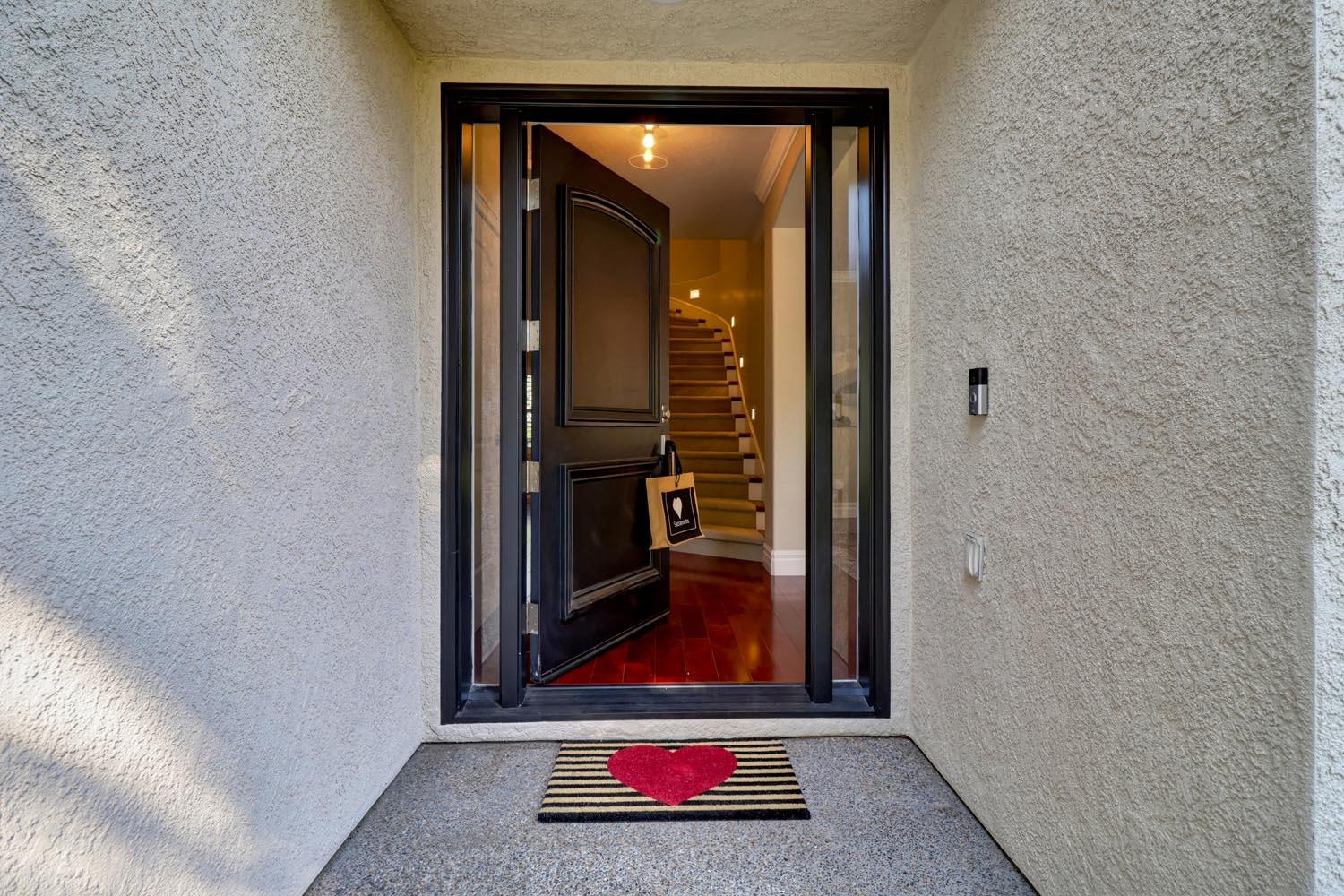 Carmichael, California, 95608, United States, 5 Bedrooms Bedrooms, ,5 BathroomsBathrooms,Residential,Active,1927677