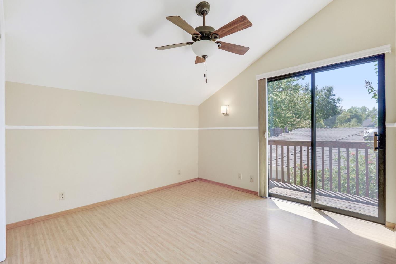 Davis, California, 95616, United States, 4 Bedrooms Bedrooms, ,4 BathroomsBathrooms,Residential,Active,1922349