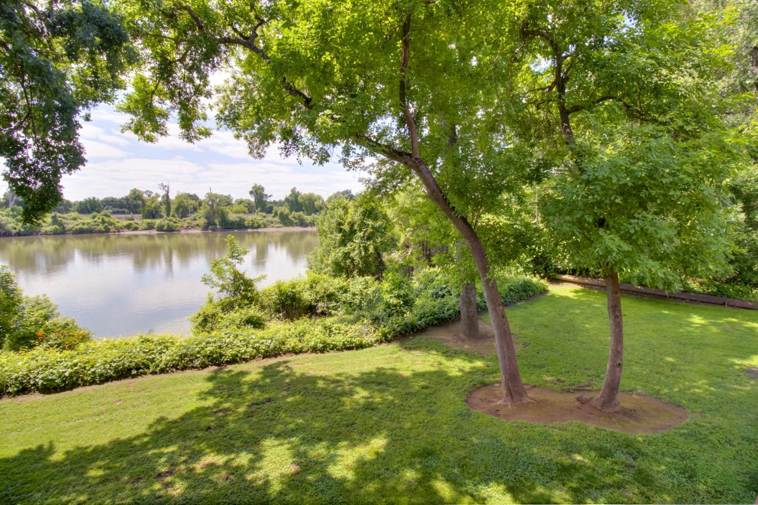 Sacramento, California, 95837, United States, 3 Bedrooms Bedrooms, ,2 BathroomsBathrooms,Residential,Active,2052080