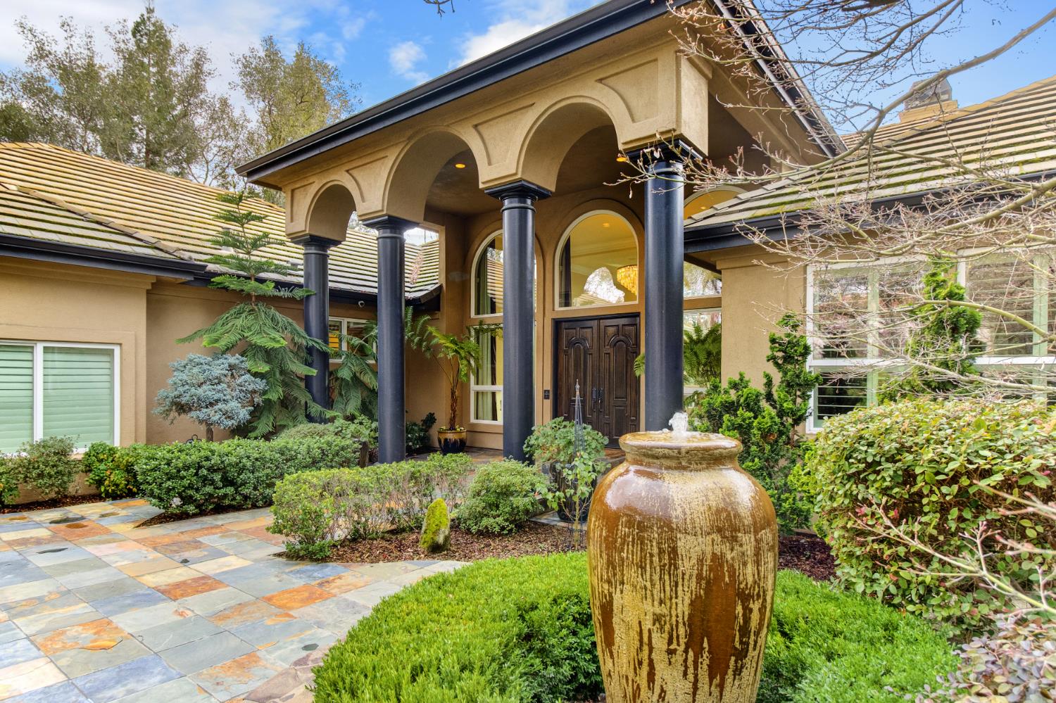 Granite Bay, California, 95746, United States, 4 Bedrooms Bedrooms, ,4 BathroomsBathrooms,Residential,Active,2045564
