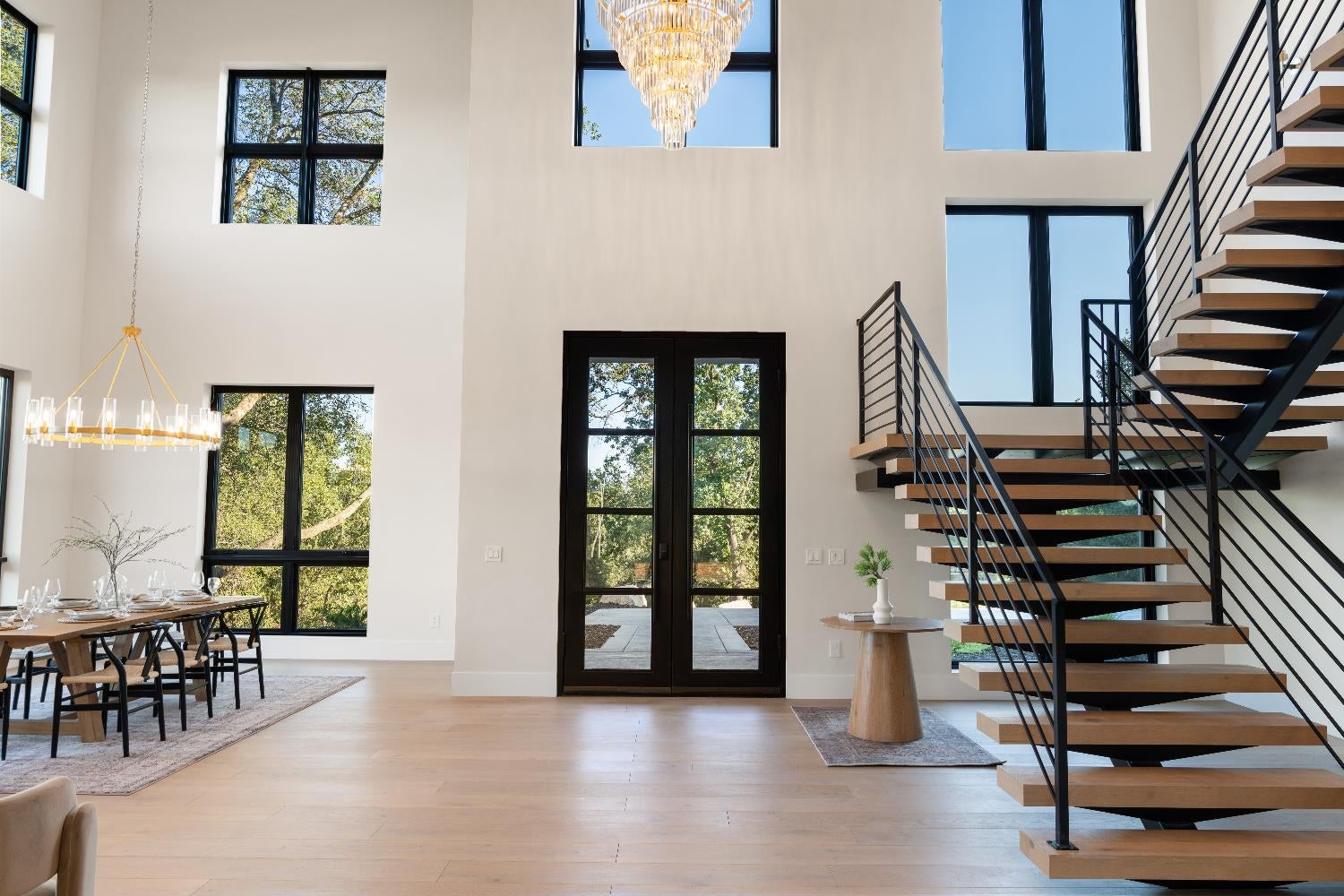 Newcastle, California, 95658, United States, 5 Bedrooms Bedrooms, ,5 BathroomsBathrooms,Residential,Active,1989749