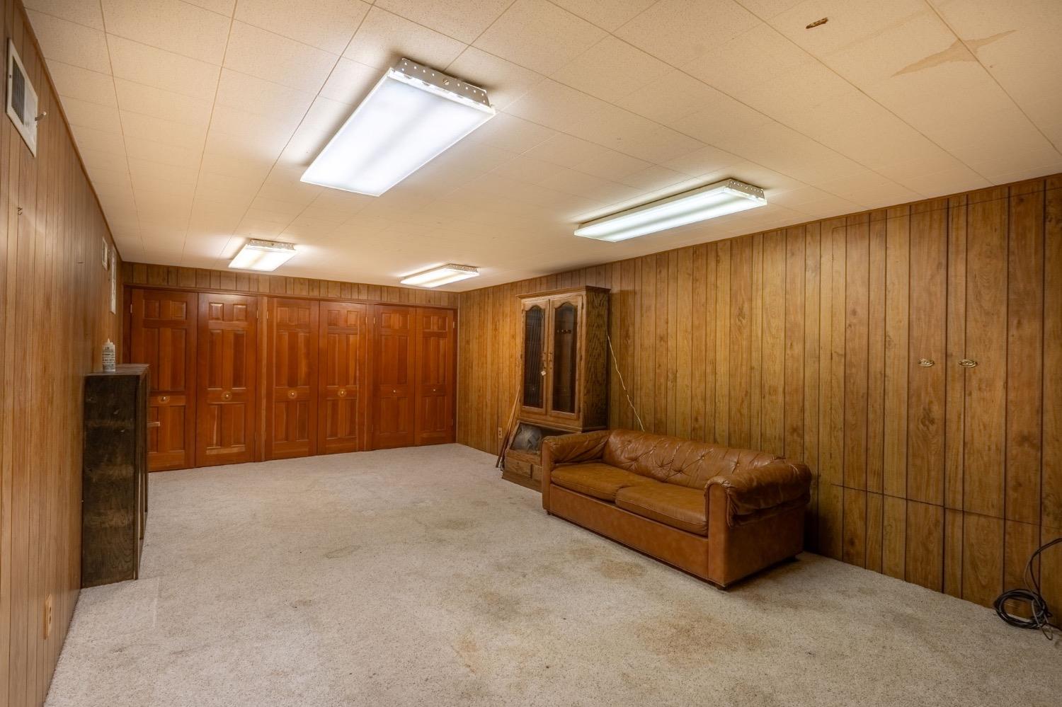 Ripon, California, 95366, United States, 3 Bedrooms Bedrooms, ,2 BathroomsBathrooms,Residential,Active,1808142