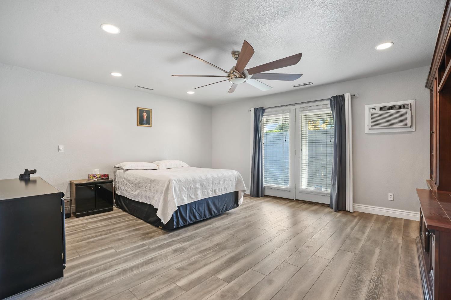 Modesto, California, 95356, United States, 4 Bedrooms Bedrooms, ,4 BathroomsBathrooms,Residential,Active,1929420