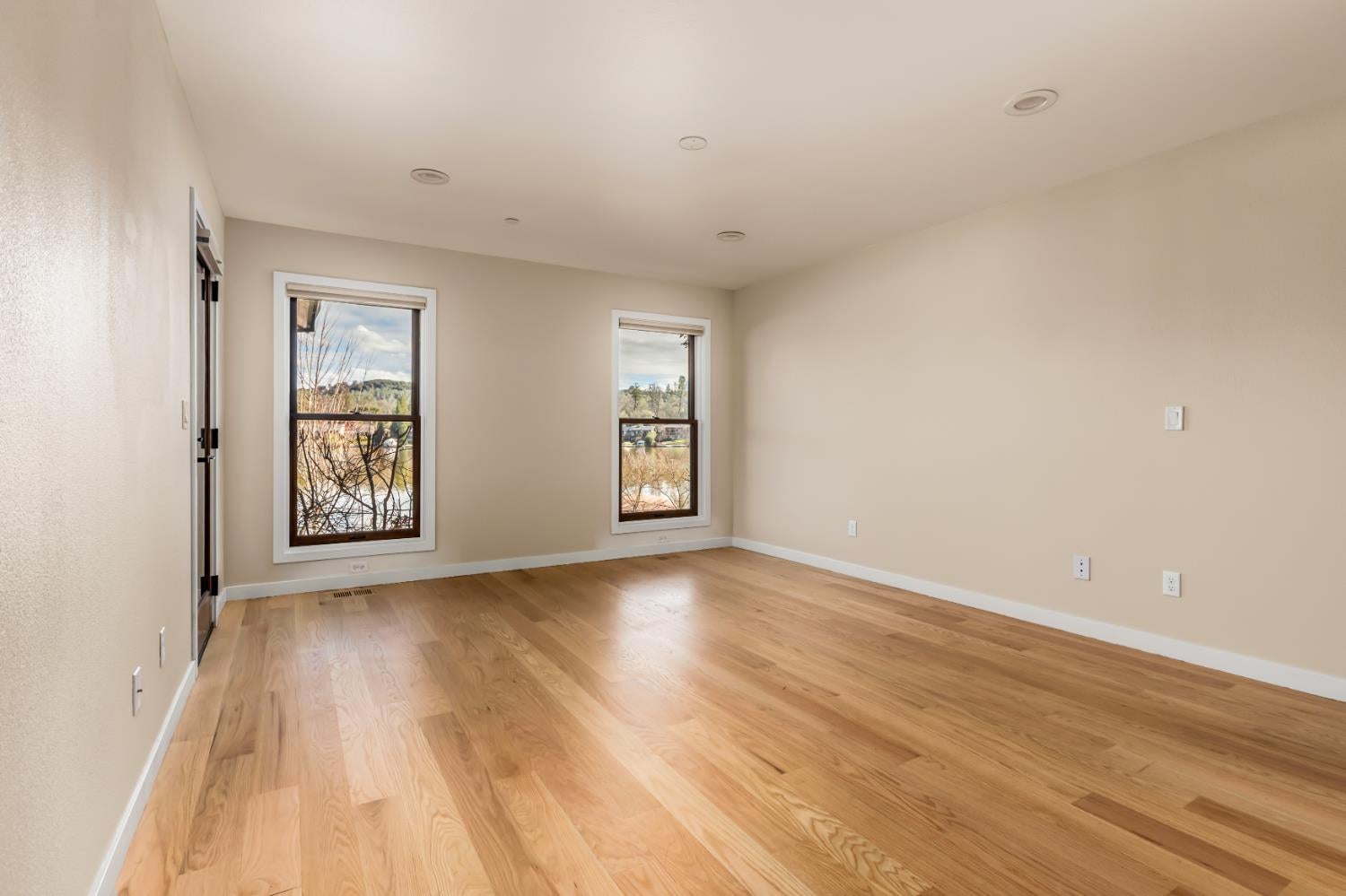 Penn Valley, California, 95946, United States, 3 Bedrooms Bedrooms, ,2 BathroomsBathrooms,Residential,Active,2008719