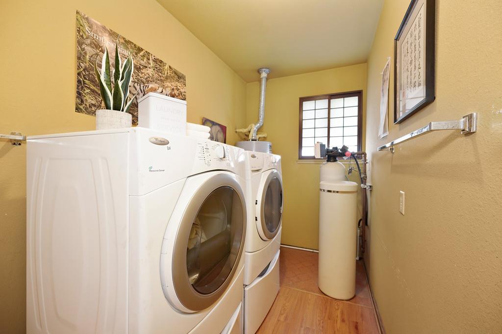 Davis, California, 95616, United States, 5 Bedrooms Bedrooms, ,2 BathroomsBathrooms,Residential,Active,1914596