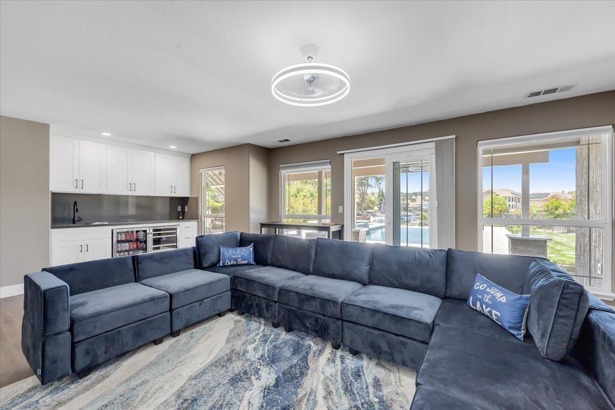 Copperopolis, California, 95228, United States, 4 Bedrooms Bedrooms, ,3 BathroomsBathrooms,Residential,Active,2014965