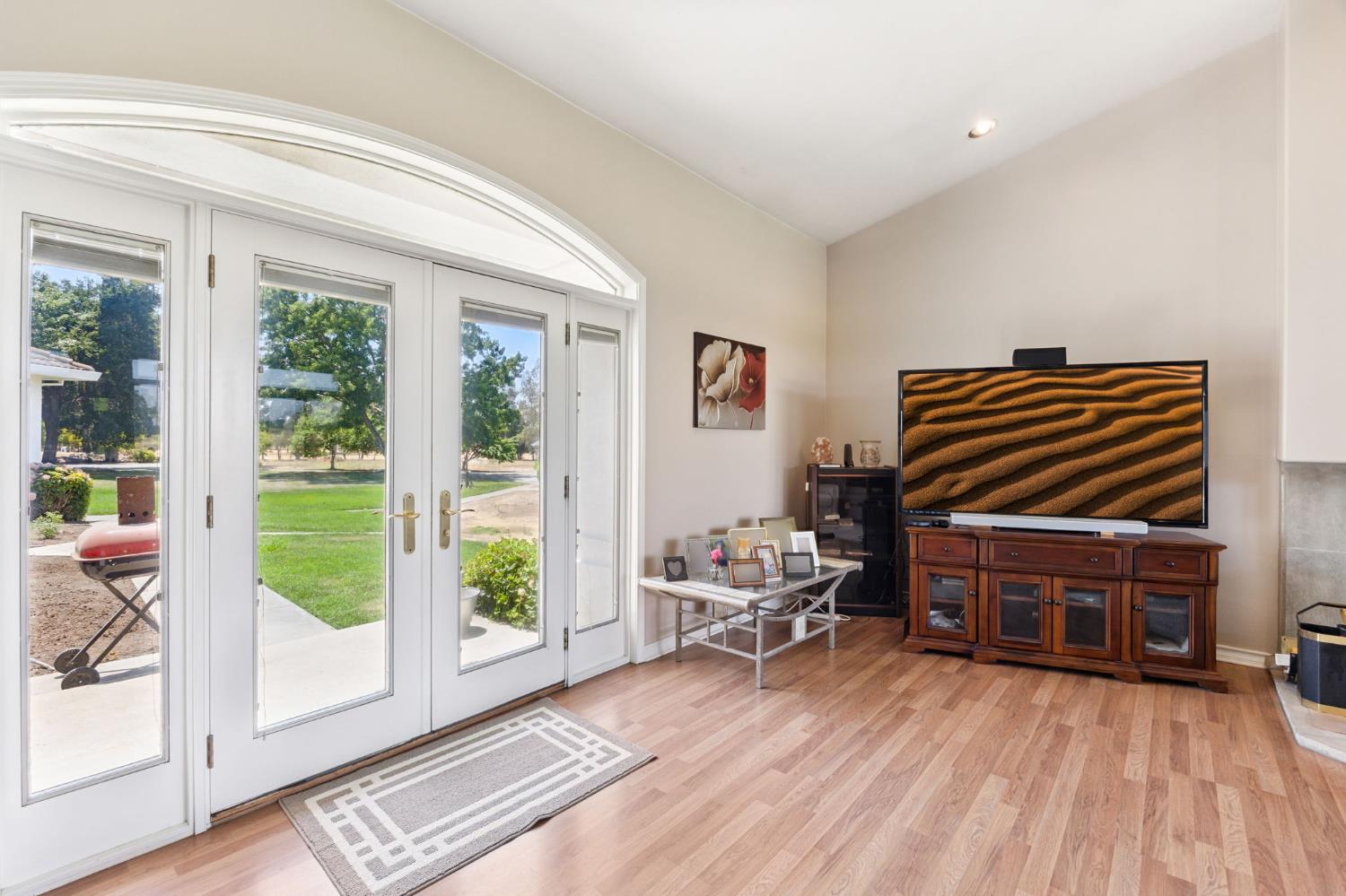 Wilton, California, 95693, United States, 4 Bedrooms Bedrooms, ,4 BathroomsBathrooms,Residential,Active,1892600