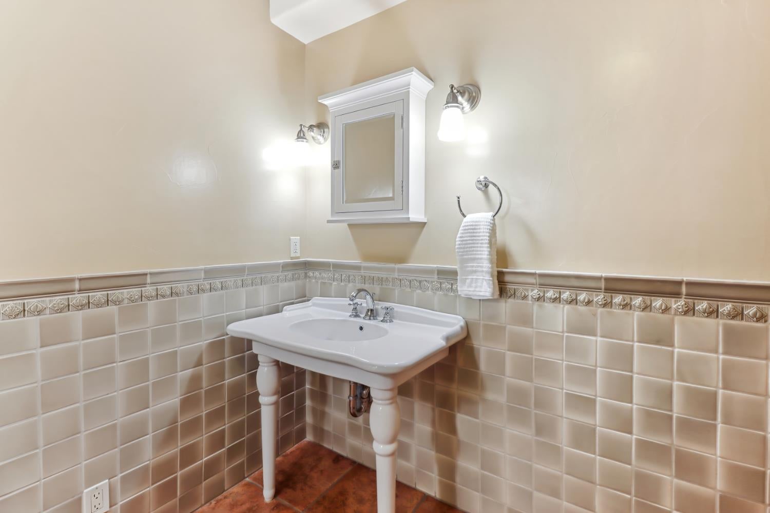 Davis, California, 95616, United States, ,5 BathroomsBathrooms,Residential,Active,1843441