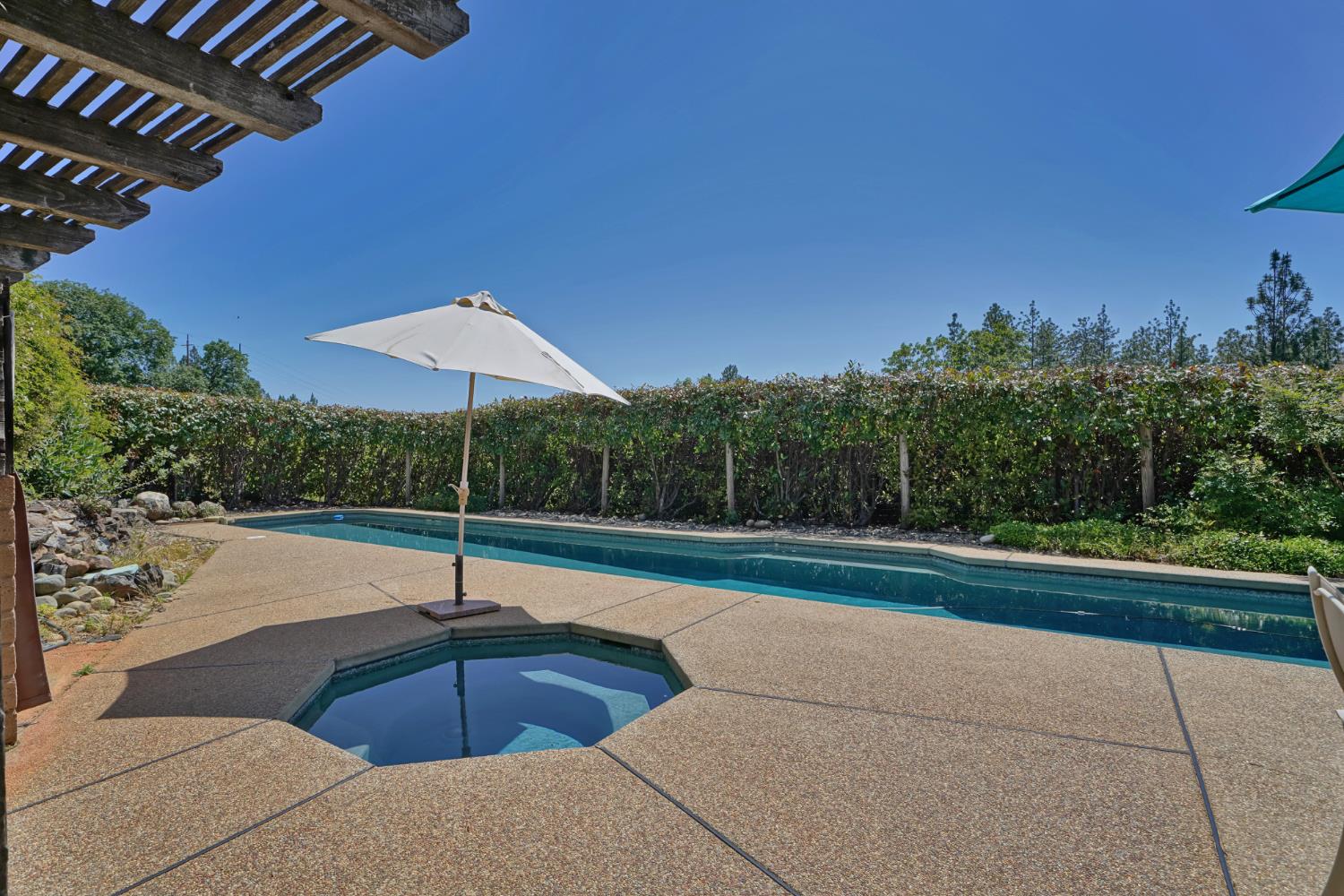 Placerville, California, 95667, United States, 3 Bedrooms Bedrooms, ,3 BathroomsBathrooms,Residential,Active,1834323