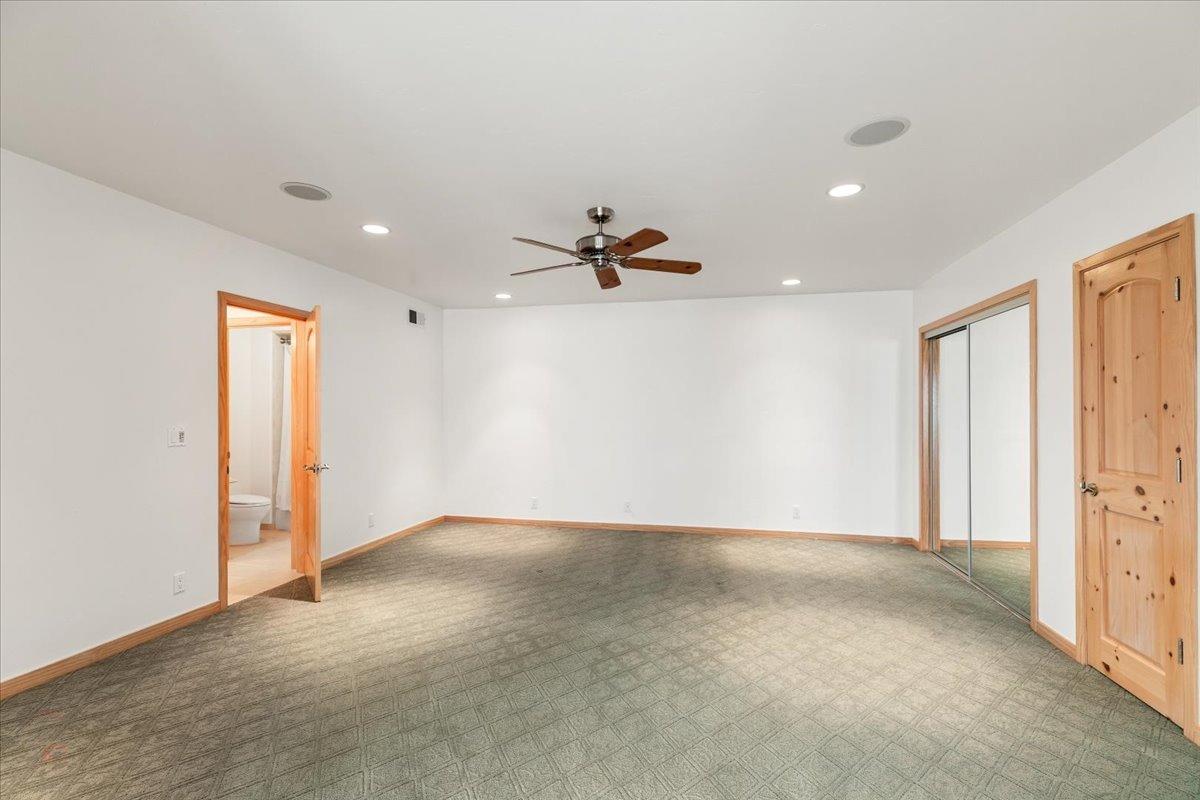 Ripon, California, 95366, United States, 3 Bedrooms Bedrooms, ,5 BathroomsBathrooms,Residential,Active,1808206