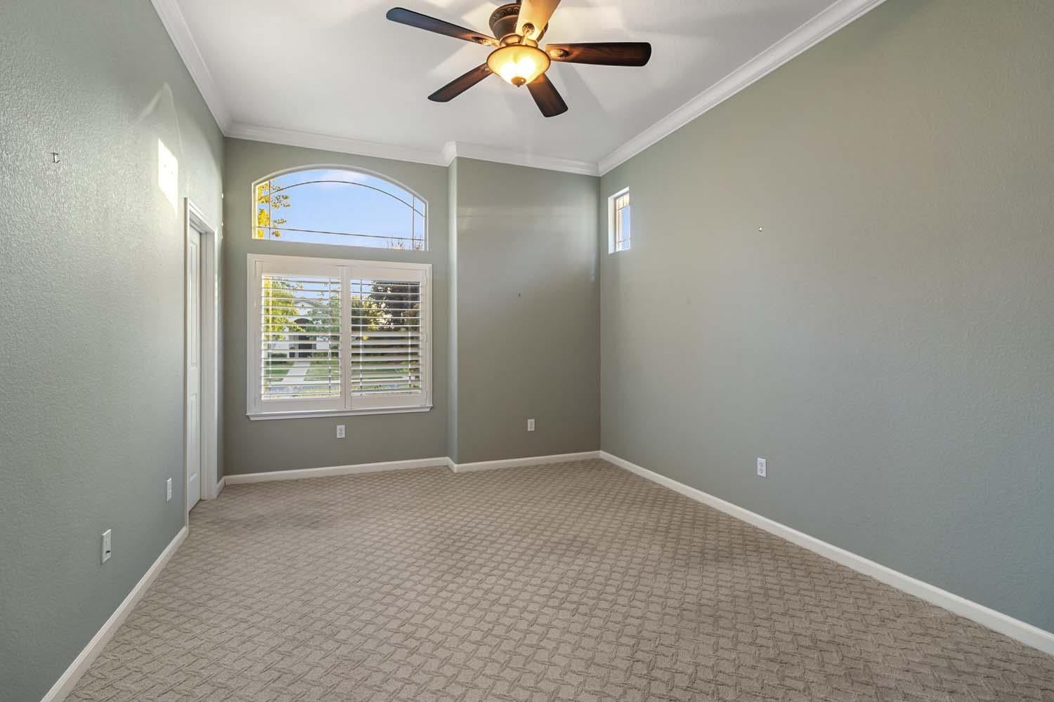 West Sacramento, California, 95605, United States, 4 Bedrooms Bedrooms, ,3 BathroomsBathrooms,Residential,Active,1929784