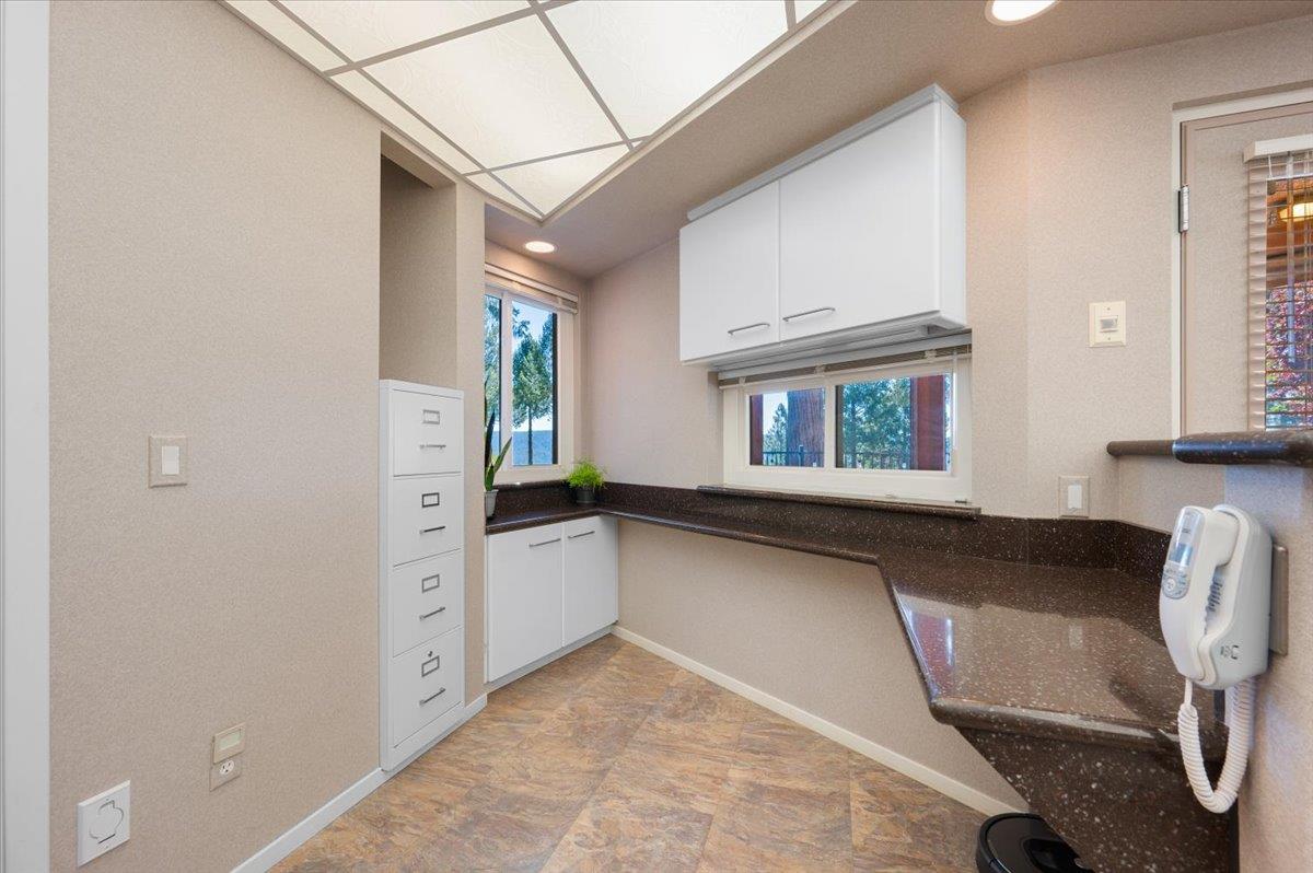 Nevada City, California, 95959, United States, 3 Bedrooms Bedrooms, ,4 BathroomsBathrooms,Residential,Active,1919387