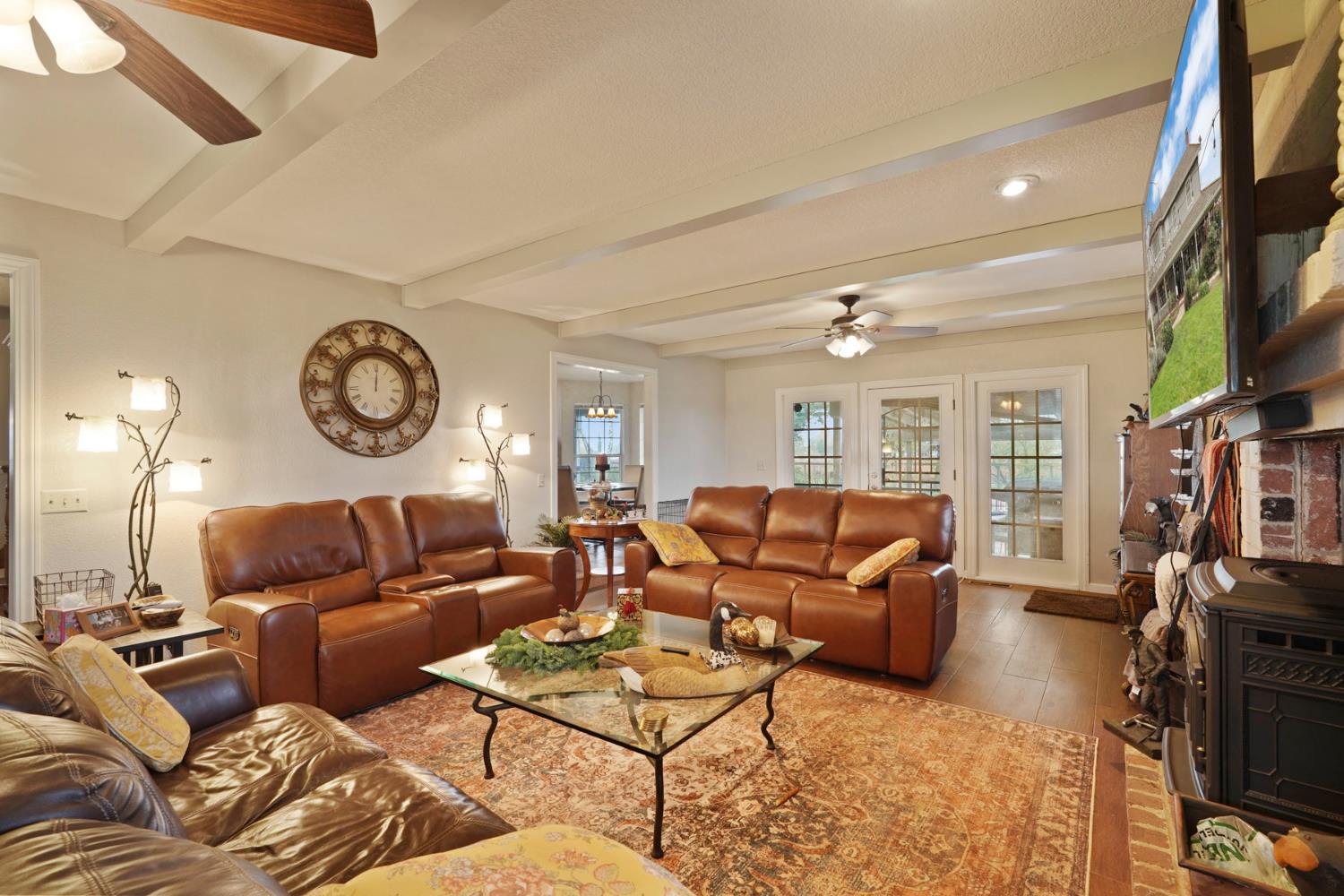 Lodi, California, 95240, United States, 3 Bedrooms Bedrooms, ,3 BathroomsBathrooms,Residential,Active,2001349